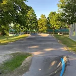 29 - Nahe Golfplaetzen Und Radwegen Aktivurlaub Und Erholung Perfekt Kombiniert Prázdninový dům